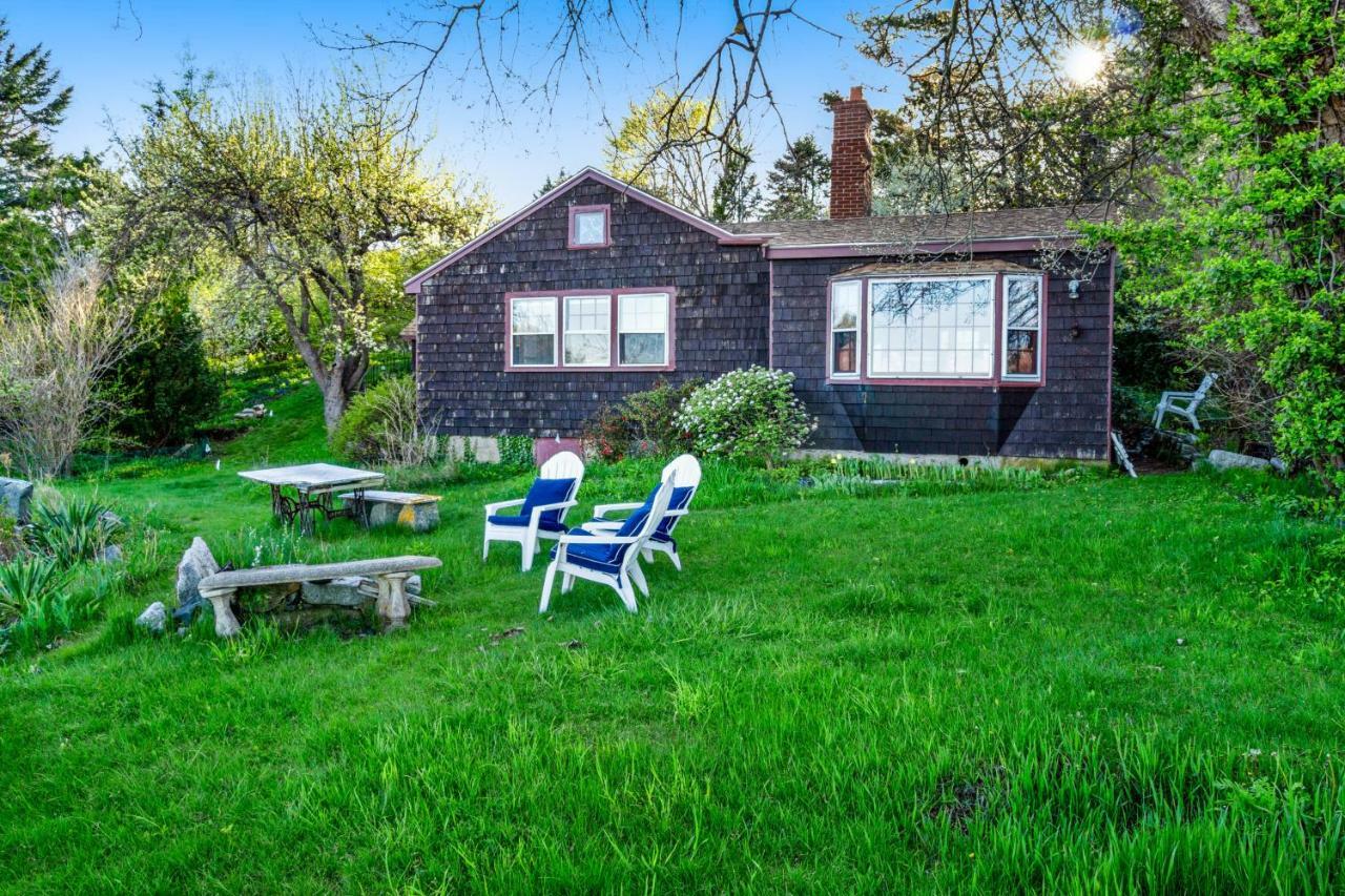 Rustic Rockport Cottage Exterior foto