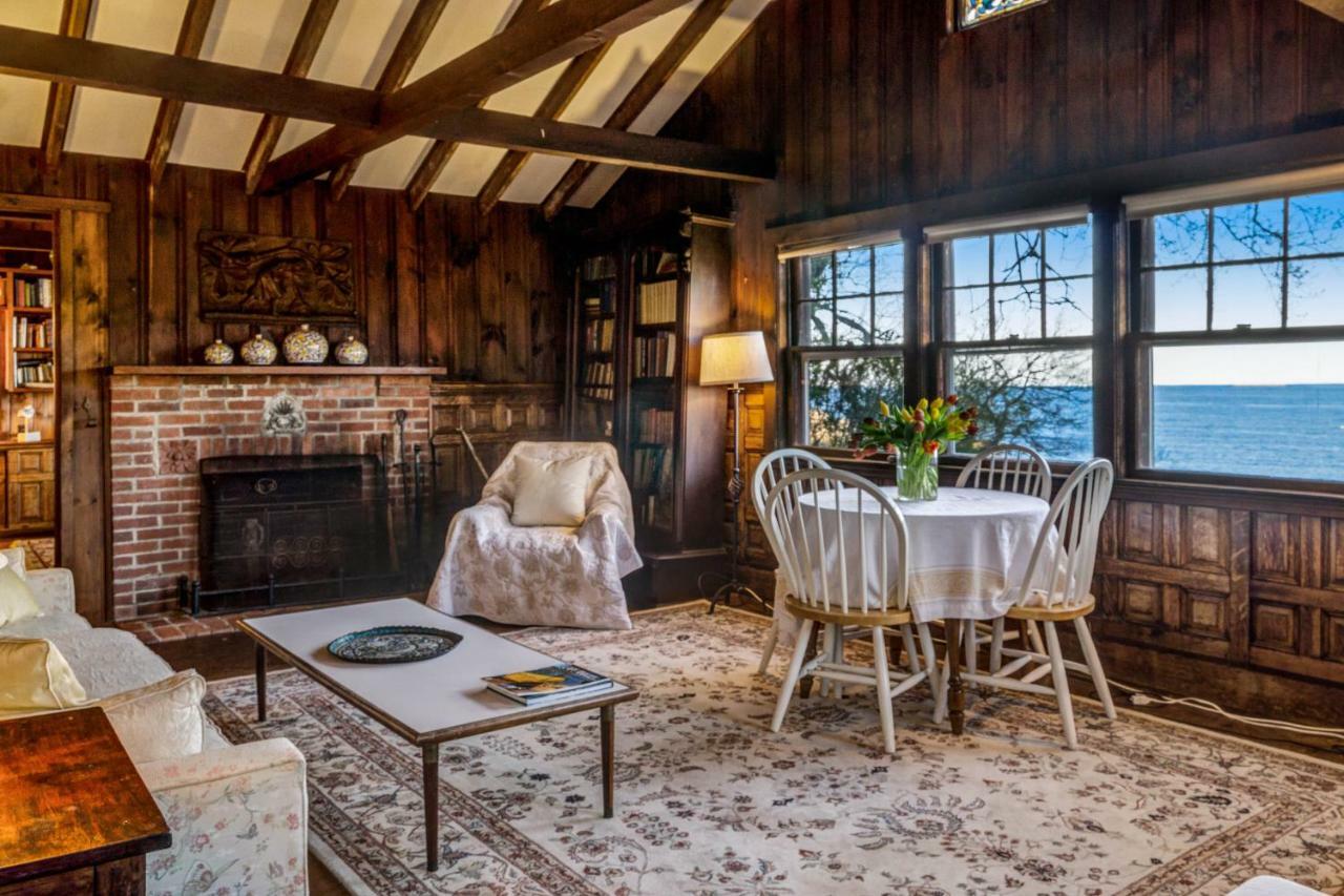 Rustic Rockport Cottage Exterior foto